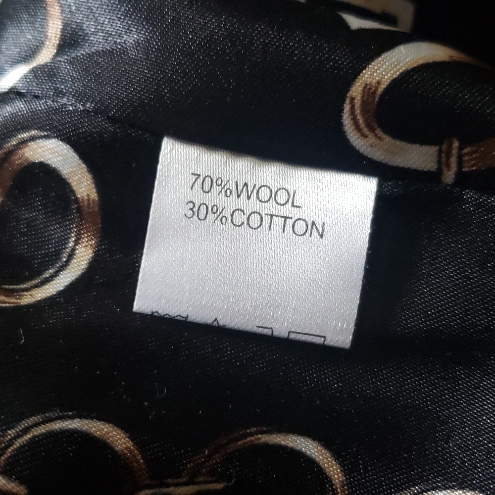 Embroidery Wool Coat - Picture 15 of 16